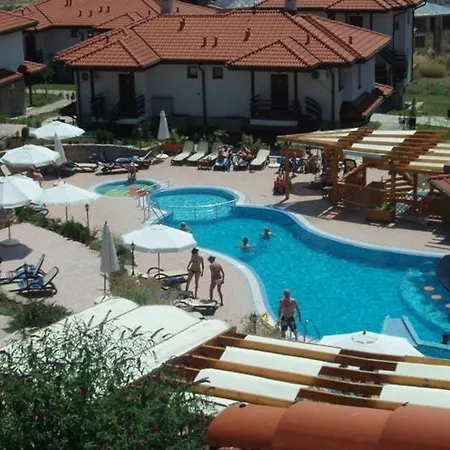 Semesteranläggning (resort) Bay View - Luxury & 3*
