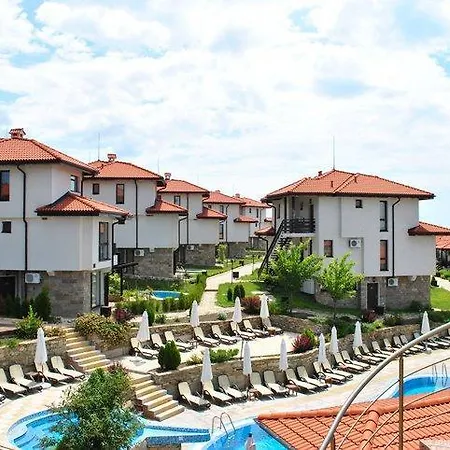 Semesteranläggning (resort) Bay View - Luxury & Kosharitsa