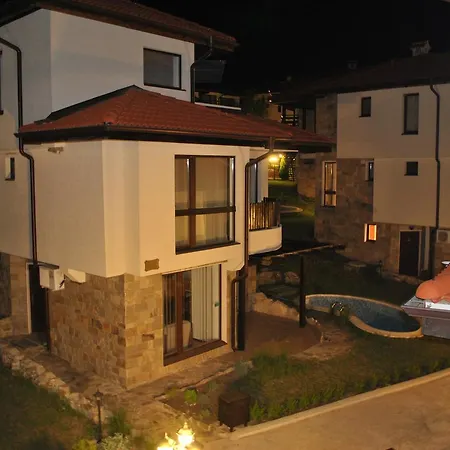 Bay View - Luxury & Semesteranläggning (resort) Kosharitsa