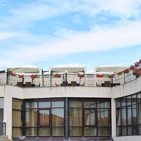 Semesteranläggning (resort) Bay View - Luxury & 3*
