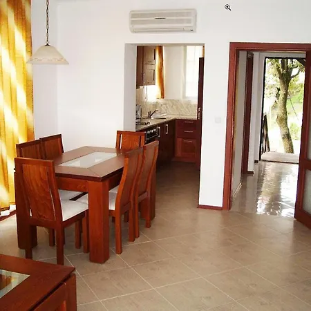 Bay View - Luxury & 3* Кошарица